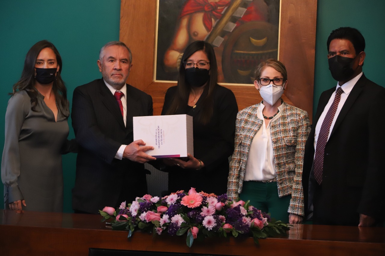 Entregó Gobierno Del Estado acciones del primer año al Congreso Local