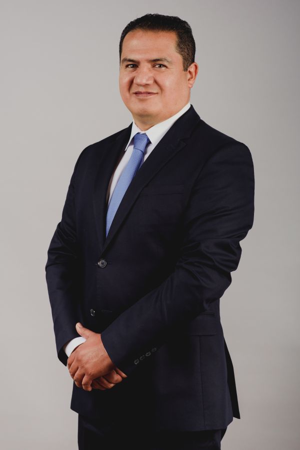 8938fc981672a91f27b49fef3a9aa529 L