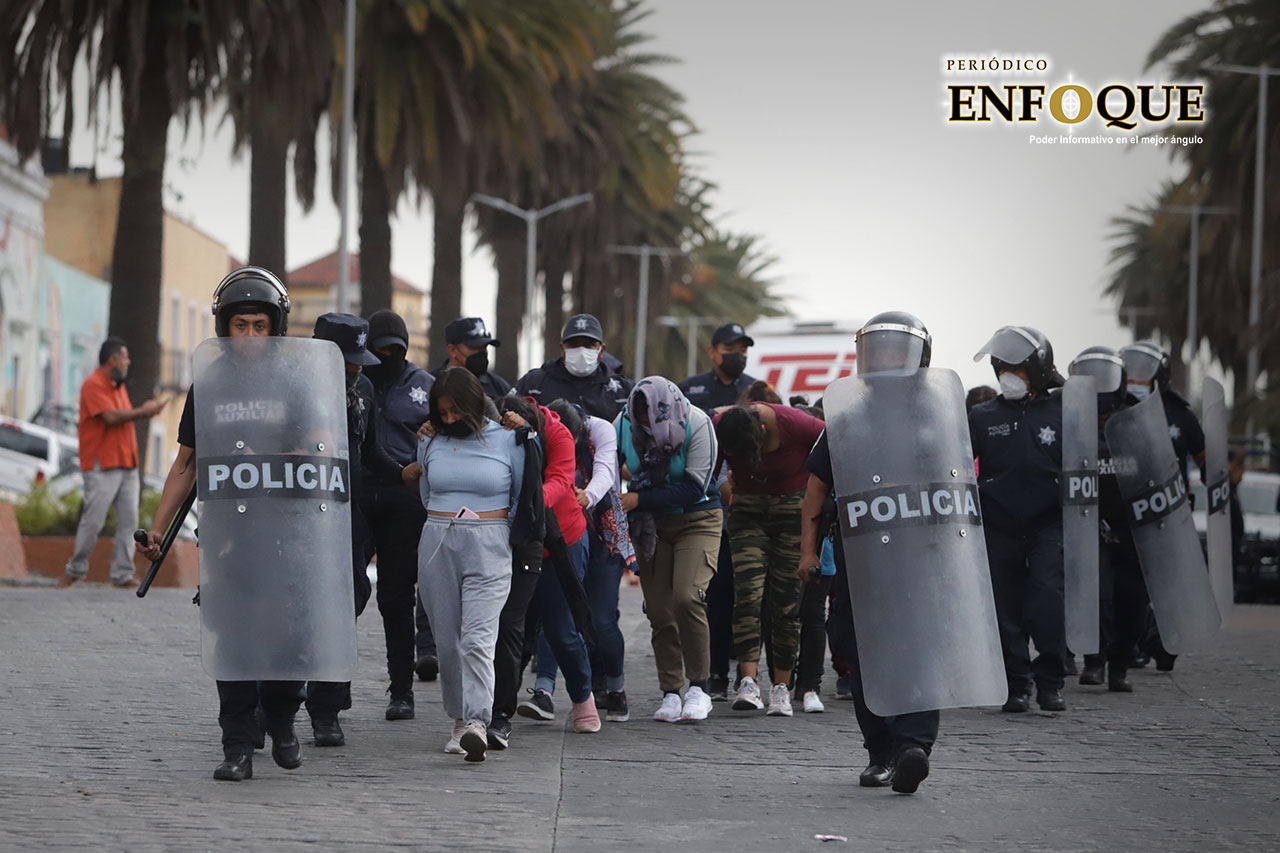 CNDH emite recomendación a SSP Puebla por violaciones a DH contra normalistas