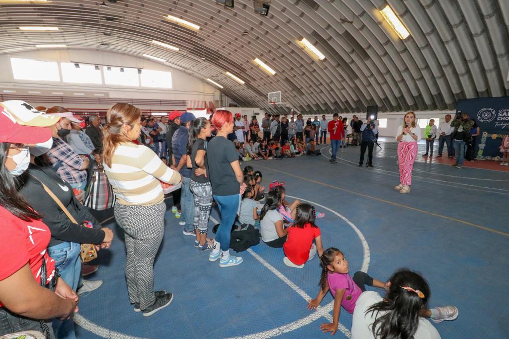 Paola Angón encabeza clausura del curso de Semana Santa 2023