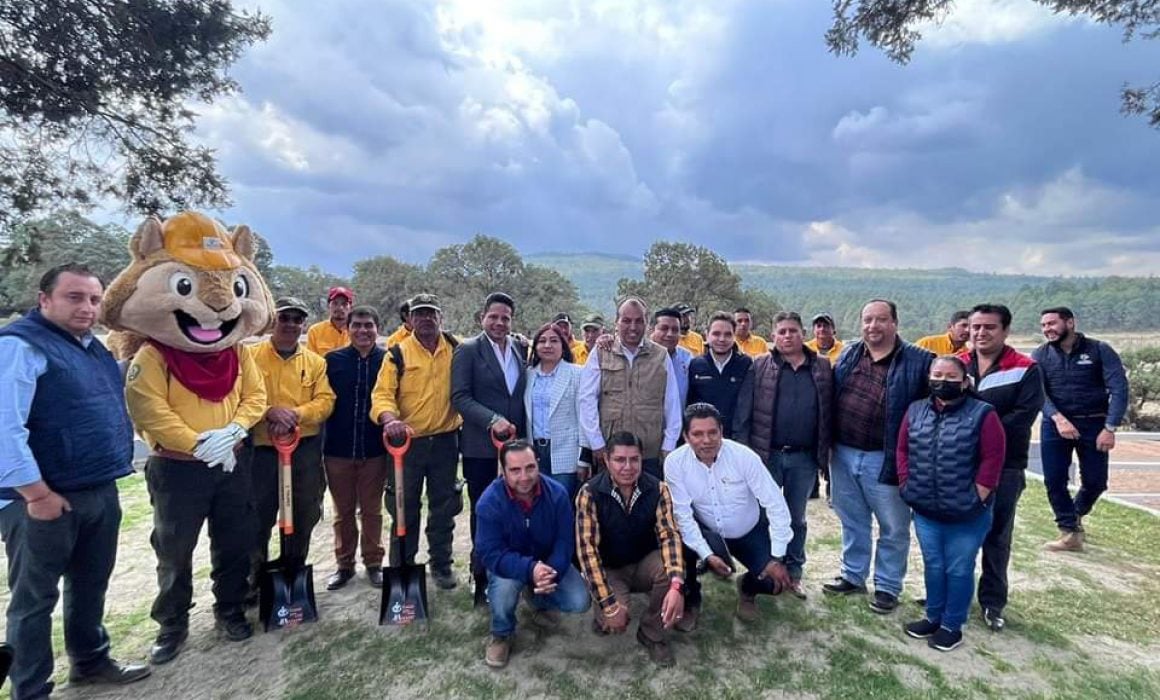 Firman autoridades convenios en el marco desarrollo forestal sustentable