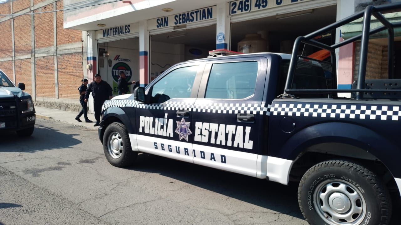 Atracan con violencia negocio de materiales, en Chiautempan 