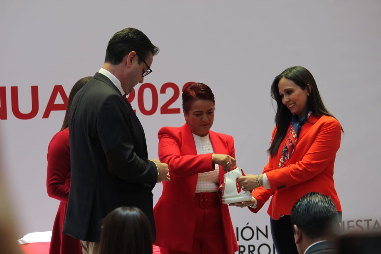 Coopera Poder Legislativo de Tlaxcala con Cruz Roja Mexicana en colecta anual