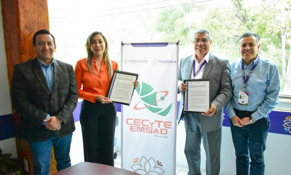 Firma convenio de colaboración Cecyte Tlaxcala y Asociación Civil