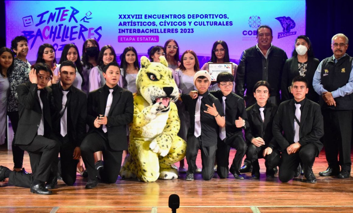 Celebra Cobat encuentros artísticos de rondallas y canto Interbachilleres