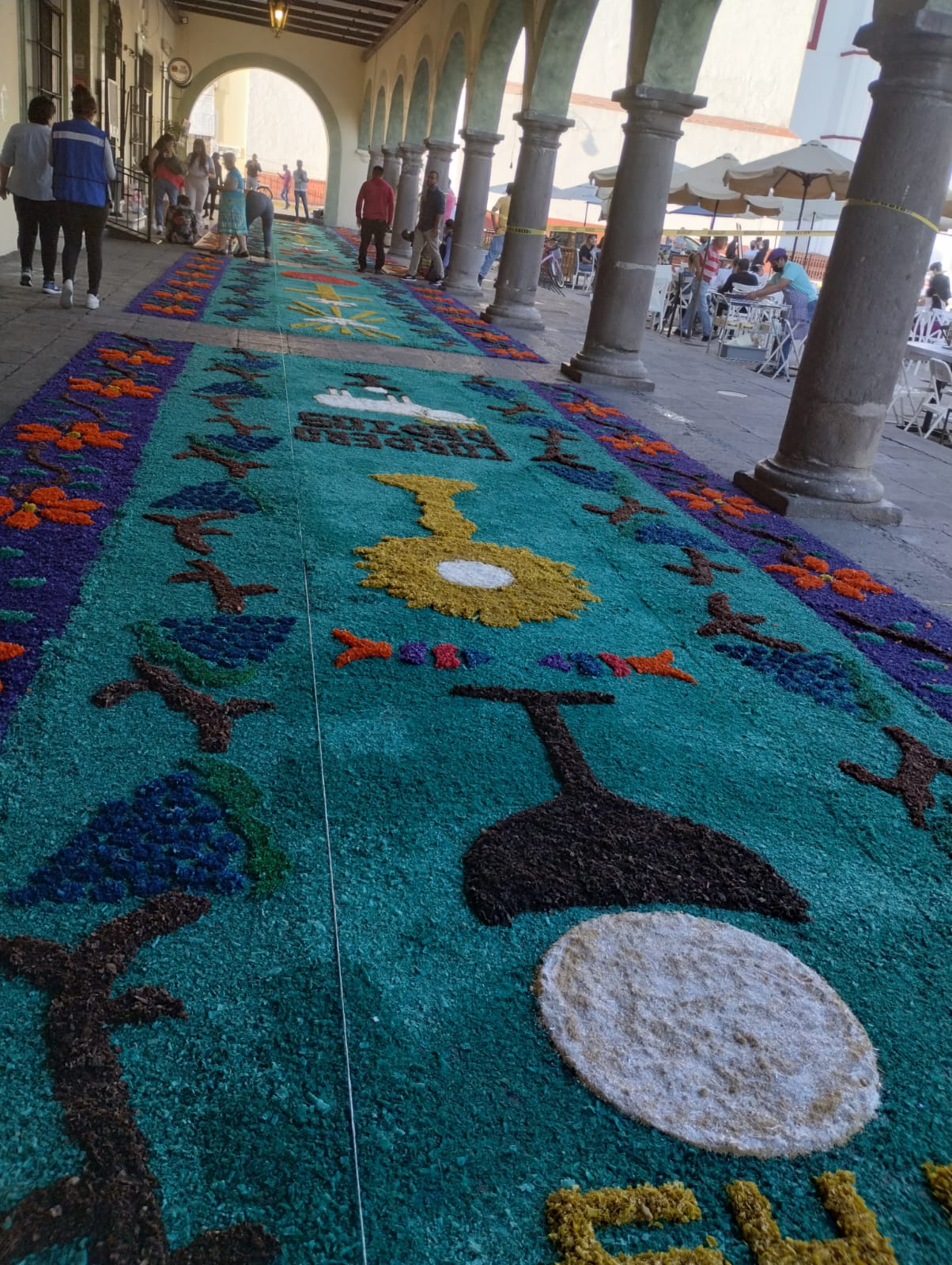 Lista la tradicional alfombra de Semana Santa en San Pedro Cholula