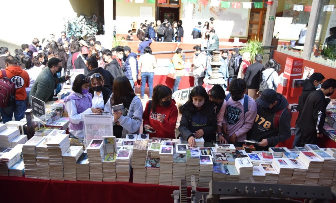 Celebra SC Día del libro con diversas actividades este mes de abril