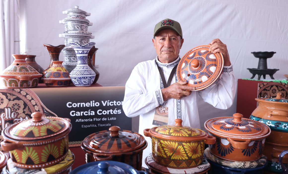 Participa Tlaxcala en la Feria artesanal de barro vidriado libre de plomo