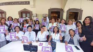 Lanzan Pasaporte Violeta, brindará apoyos y servicios a mujeres
