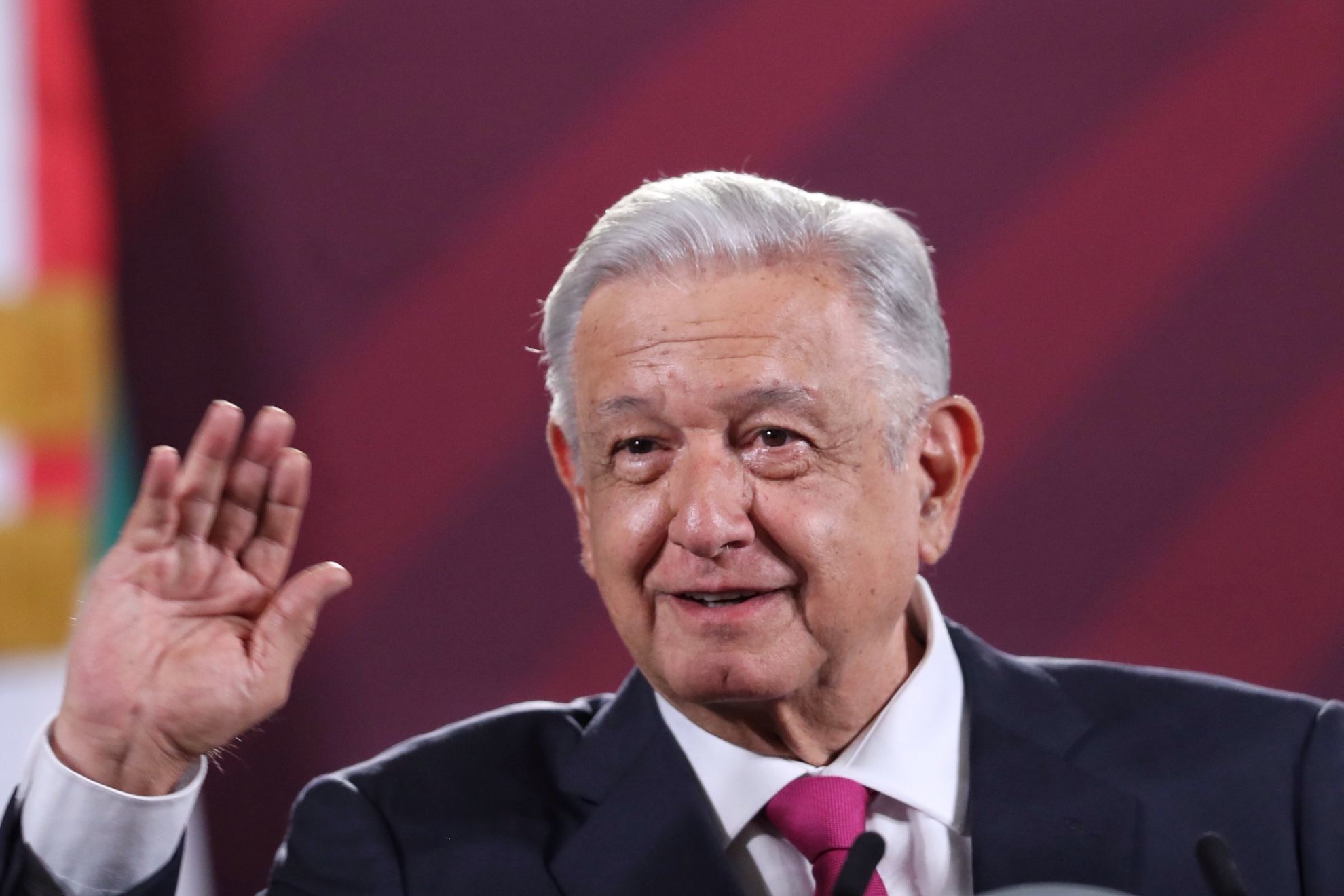 Urge Frenar Excesos: Consejeros Electorales Instados a Actuar ante Actitud de AMLO