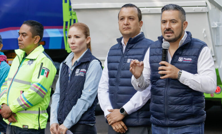 Autoridades de Puebla supervisan tianguis para evitar venta de productos ilegales