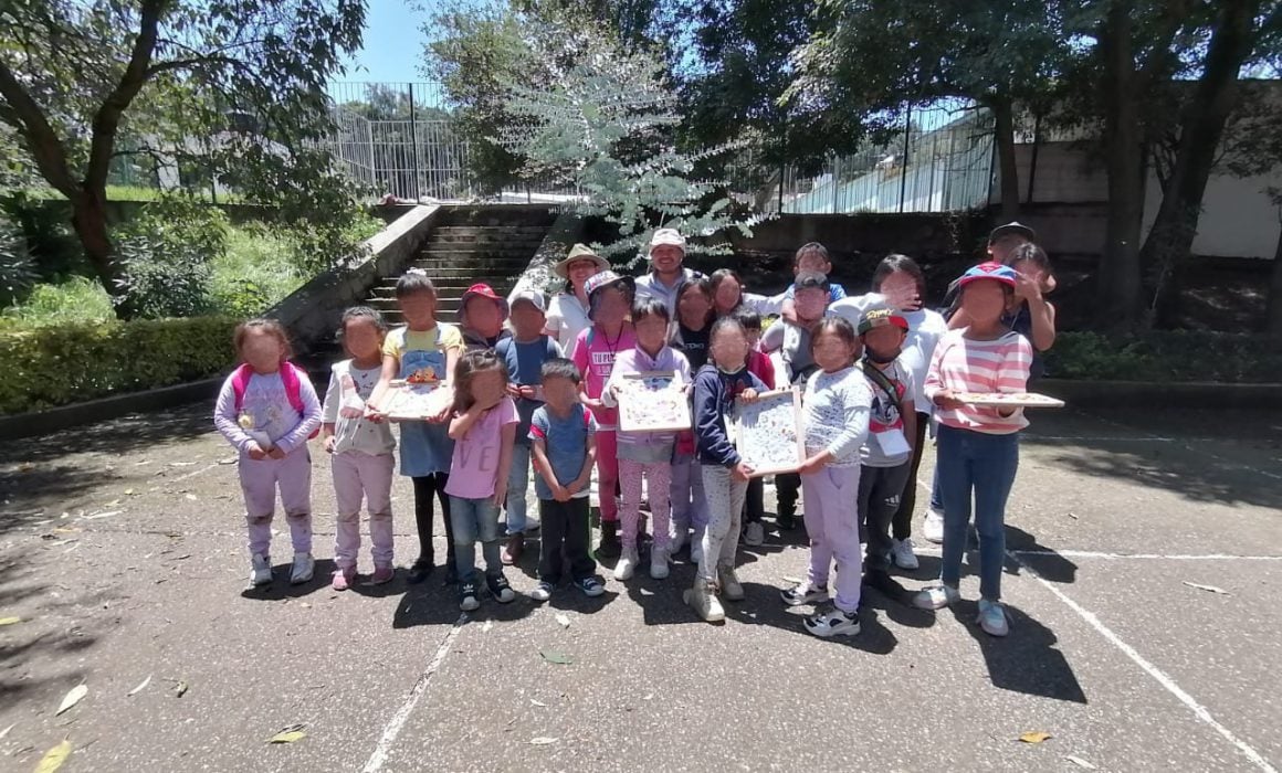 Recibe SMA a infantes y jóvenes en jardín botánico de Tizatlán