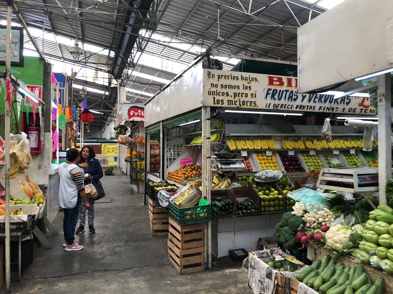 Locatarios del mercado Defensores de la República lideran en cumplimiento de pagos municipales, según titular de Turismo