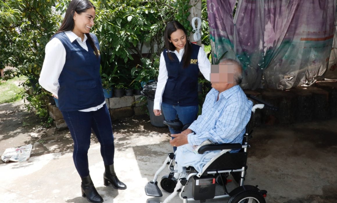 Entrega Sedif más de 330 aparatos funcionales a personas con discapacidad