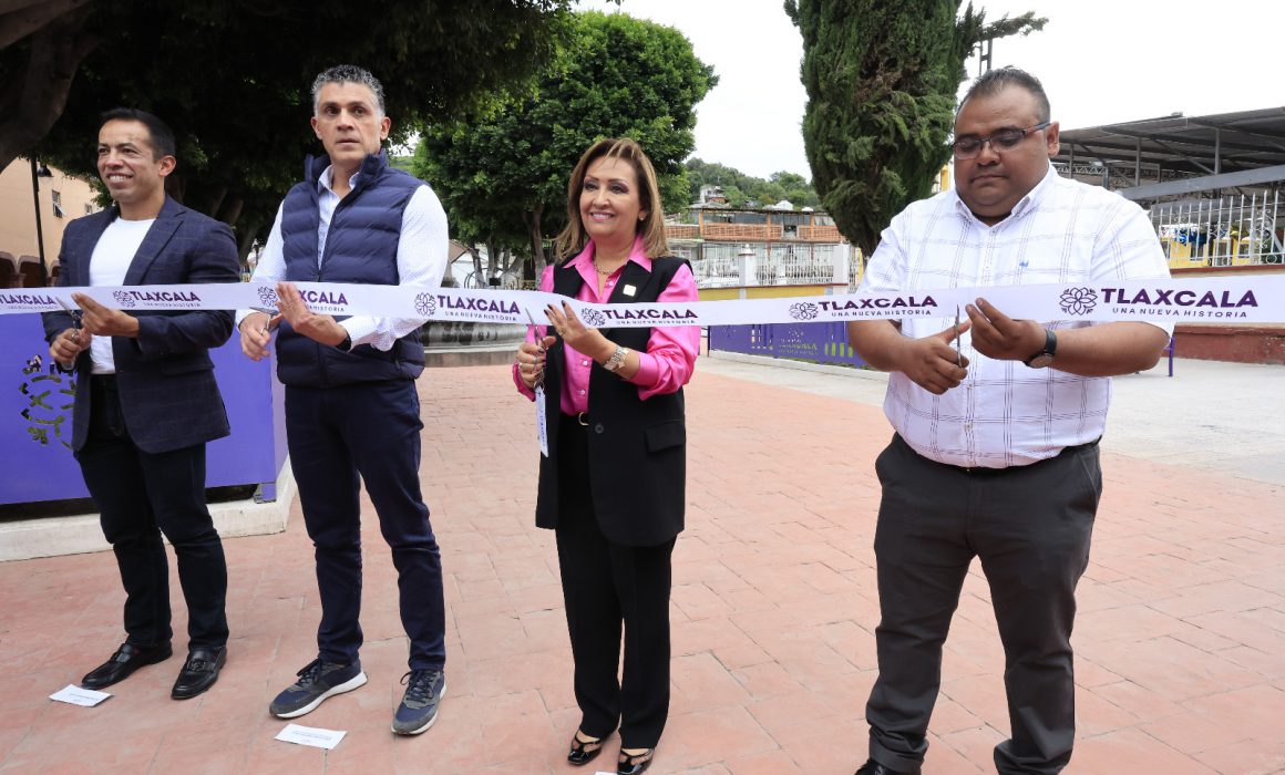 Inaugura Lorena Cuéllar rehabilitación del parque de Tetlatlahuca