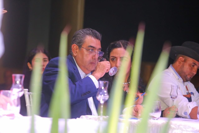Gobernador confirma su asistencia a informe de labores de AMLO en Campeche