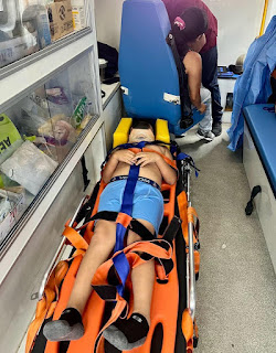 Sin lesiones de gravedad, madre e hijo que fueron impactados por un vehículo en Chiautempan 