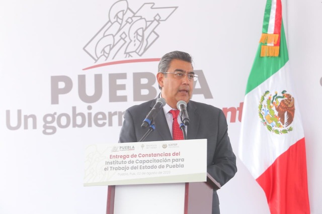Gobernador a favor de que responsables de hoyo financiero comparezcan ante Congreso del Estado