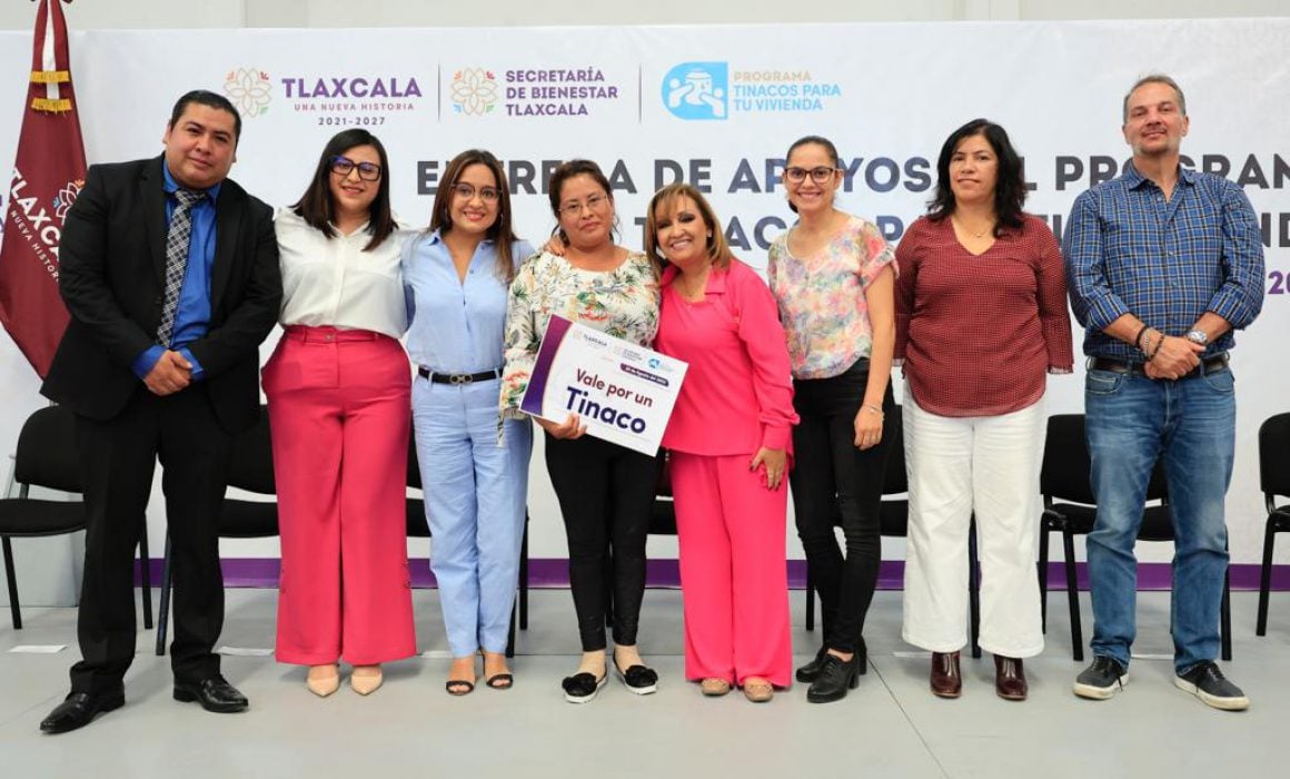Encabeza gobernadora inicio del programa Tinacos para tu vivienda en Contla