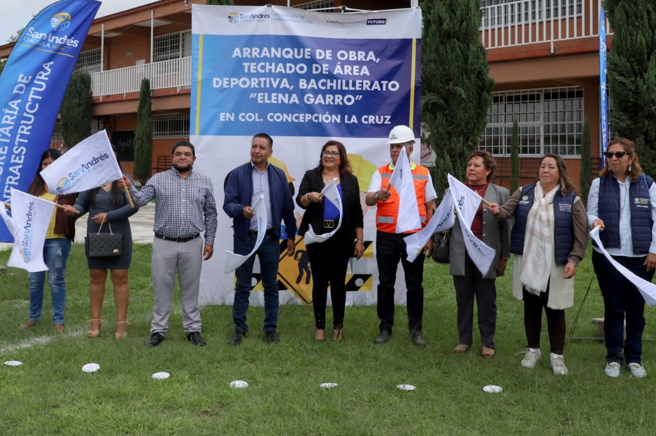 Inicia Ayuntamiento de San Andrés Cholula, construcción del techado del Bachillerato Elena Garro
