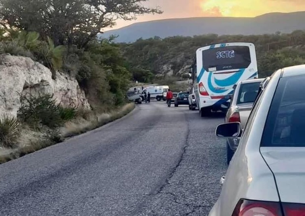 Asesinato de regidor de Acatlán estaría ligado a su actividad empresarial