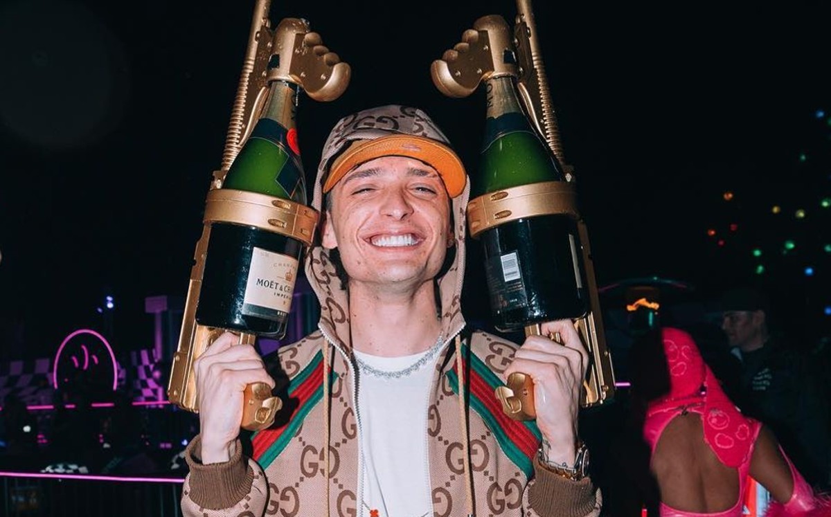 Conoce el costo de los boletos para el concierto de Peso Pluma en Puebla; aquí la lista completa de precios