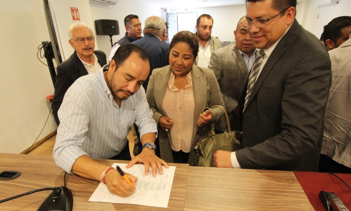Respaldan presidentes municipales mejores en módulos médicos