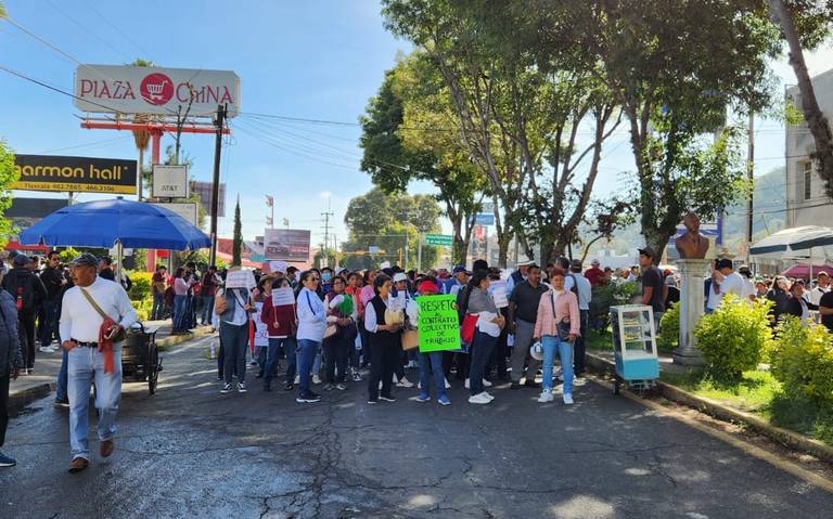 Salen a marchar, cumplen amenaza y exigen solución
