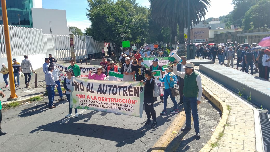 Exigen tlaxcaltecas detener el proyecto del autotrén