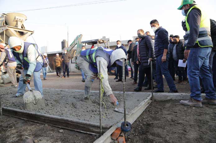Rivera Pérez anuncia entrega de obras antes de buscar gubernatura en Puebla.