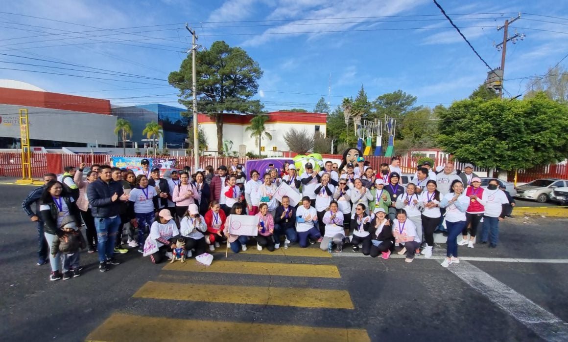 Corren más de 600 personas por sus derechos en la capital de Tlaxcala