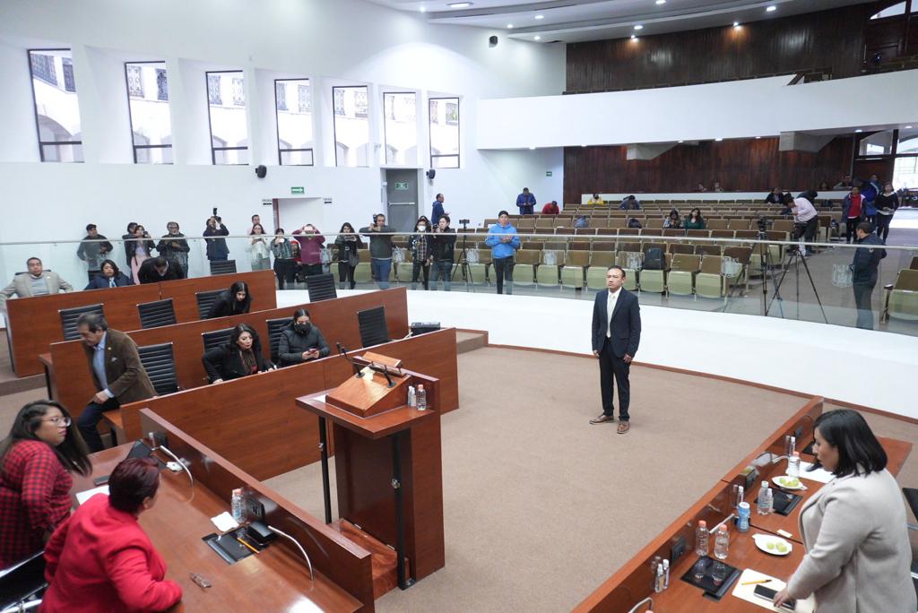 Ratifica Congreso a Arturo De Casa como nuevo comisionado del IAIP