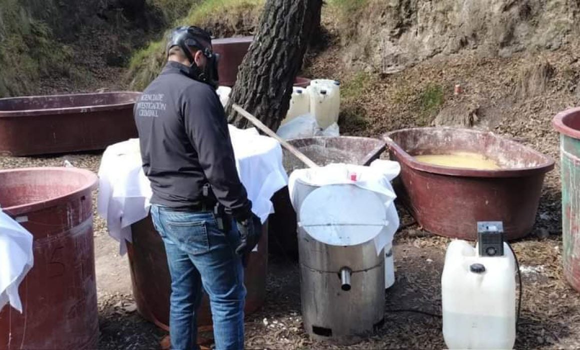 Desmantela FGR supuesto narcolaboratorio en Españita