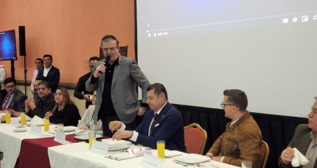 Alejandro Armenta Mier se reúne con Marcelo Ebrad y fortalece alianzas políticas de cara a su precampaña
