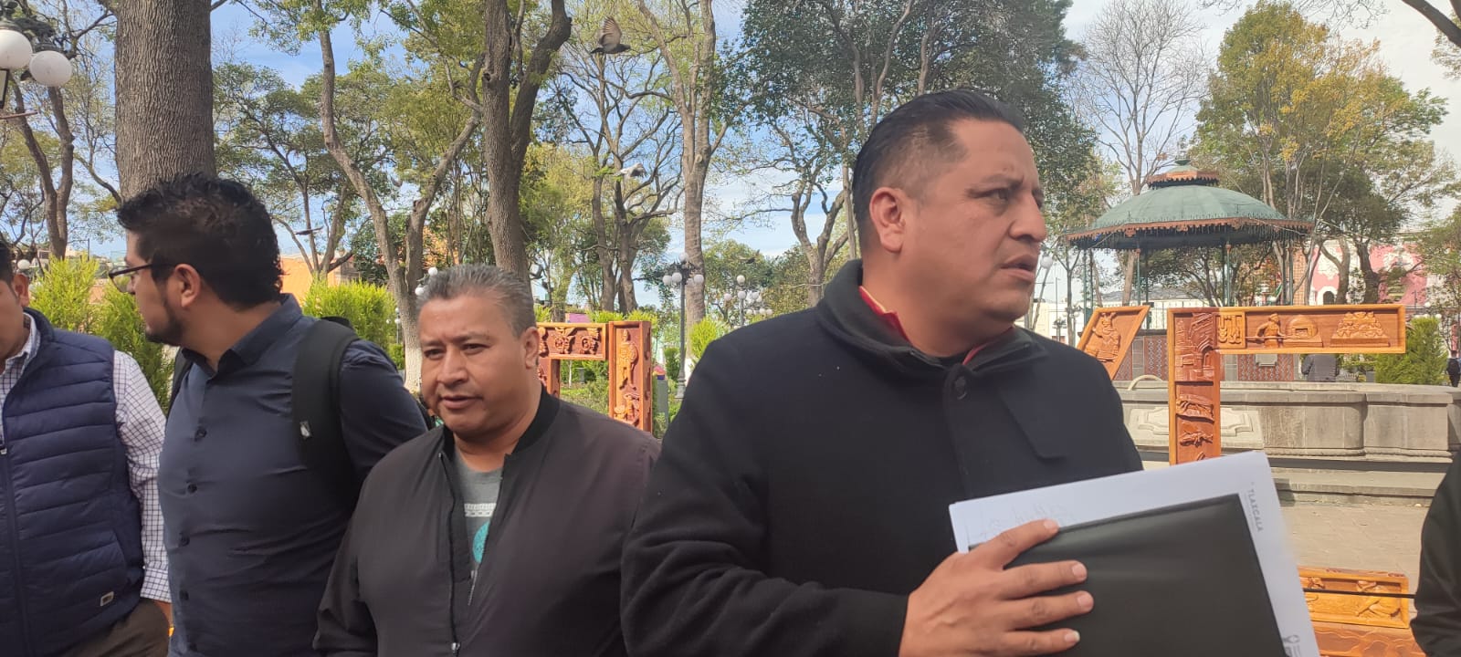 Flecha Azul deberá de dejar de invadir ruta: UCET