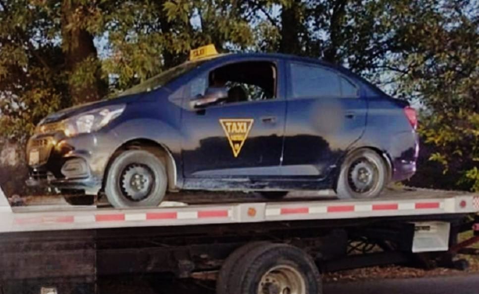 Recupera Policía Estatal taxi de Puebla que fue robado en Papalotla: hay un detenido