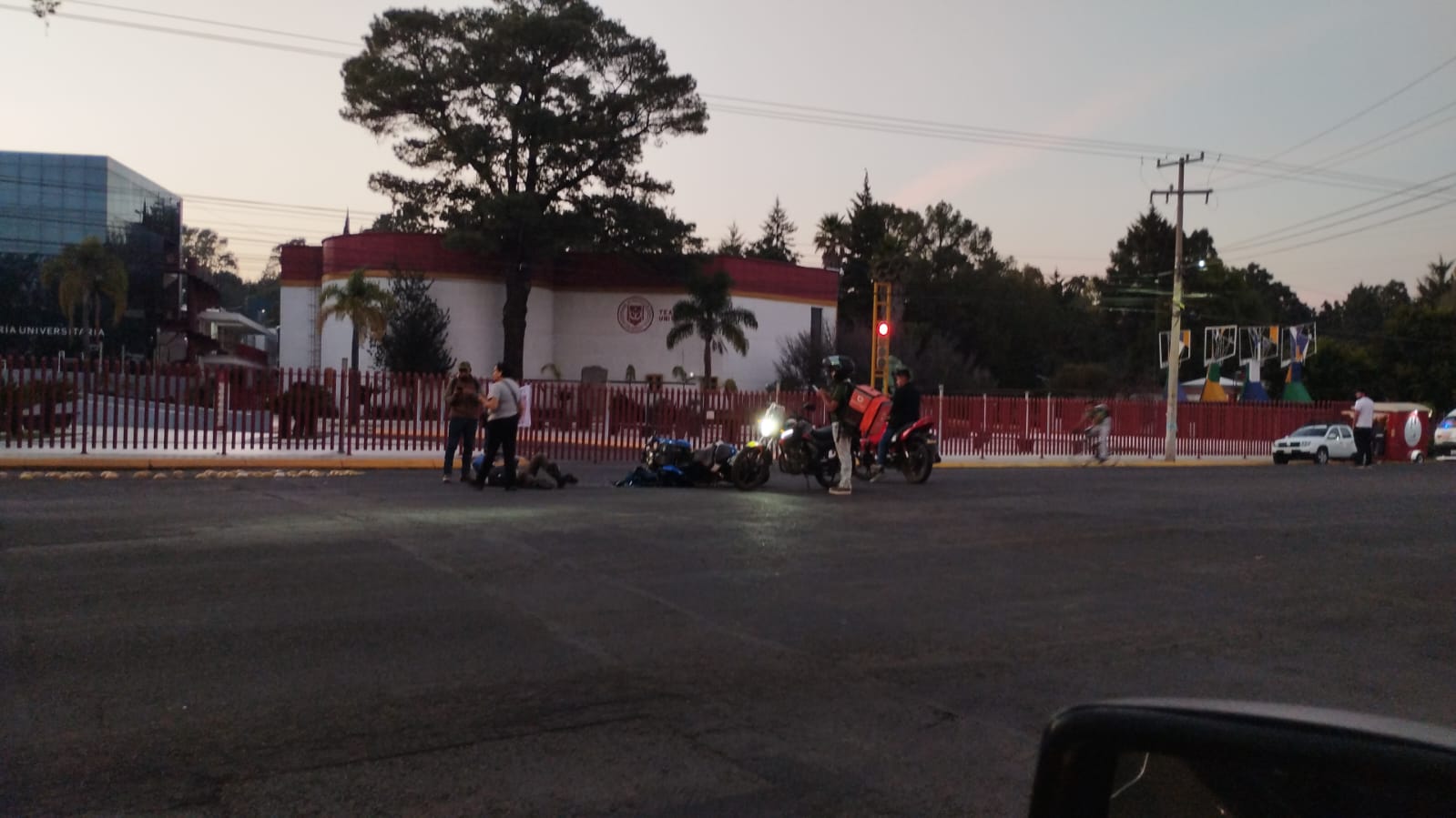 Motociclista resulta lesionado tras accidente en la carretera federal Tlaxcala-Puebla