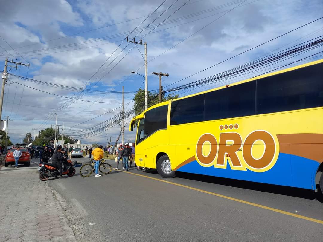 Pobladores en Huamantla exigen justicia contra empresa de transporte