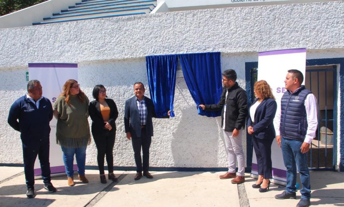 Rehabilitan unidad deportiva y respaldan a deportistas en Apetatitlán