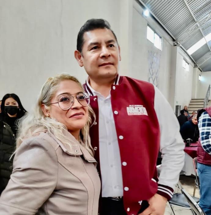 Angy Portillo, aspira a la coordinación municipal por Morena en Coronango, se suma al llamado por la unidad en reunión con Alejandro Armenta Mier