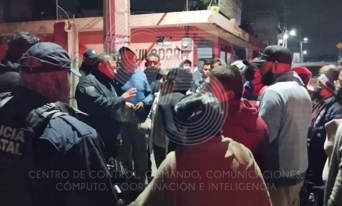 Rescatan a presunto ladrón de ser linchado en Zacatelco