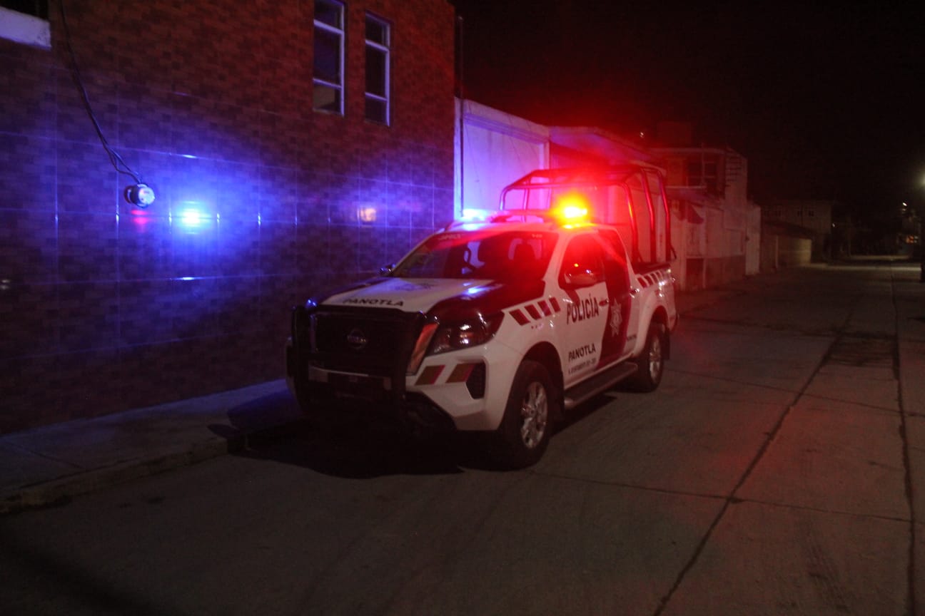 Ladrones atracan con violencia domicilio de Techachalco; huyeron con cuantioso botín 