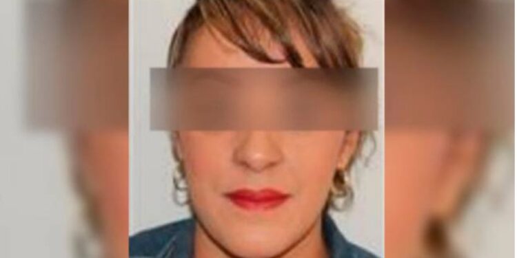 Envían a prisión a maestra de secundaria por humillar a una alumna en público