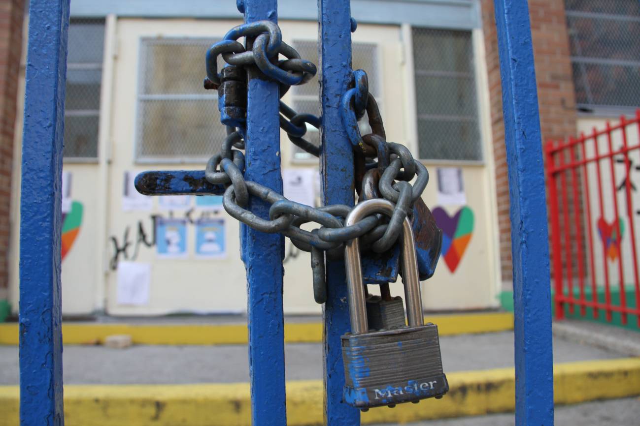 Más de 100 escuelas en Sinaloa continúan sin clases tras violencia por captura de Ovidio Guzmán