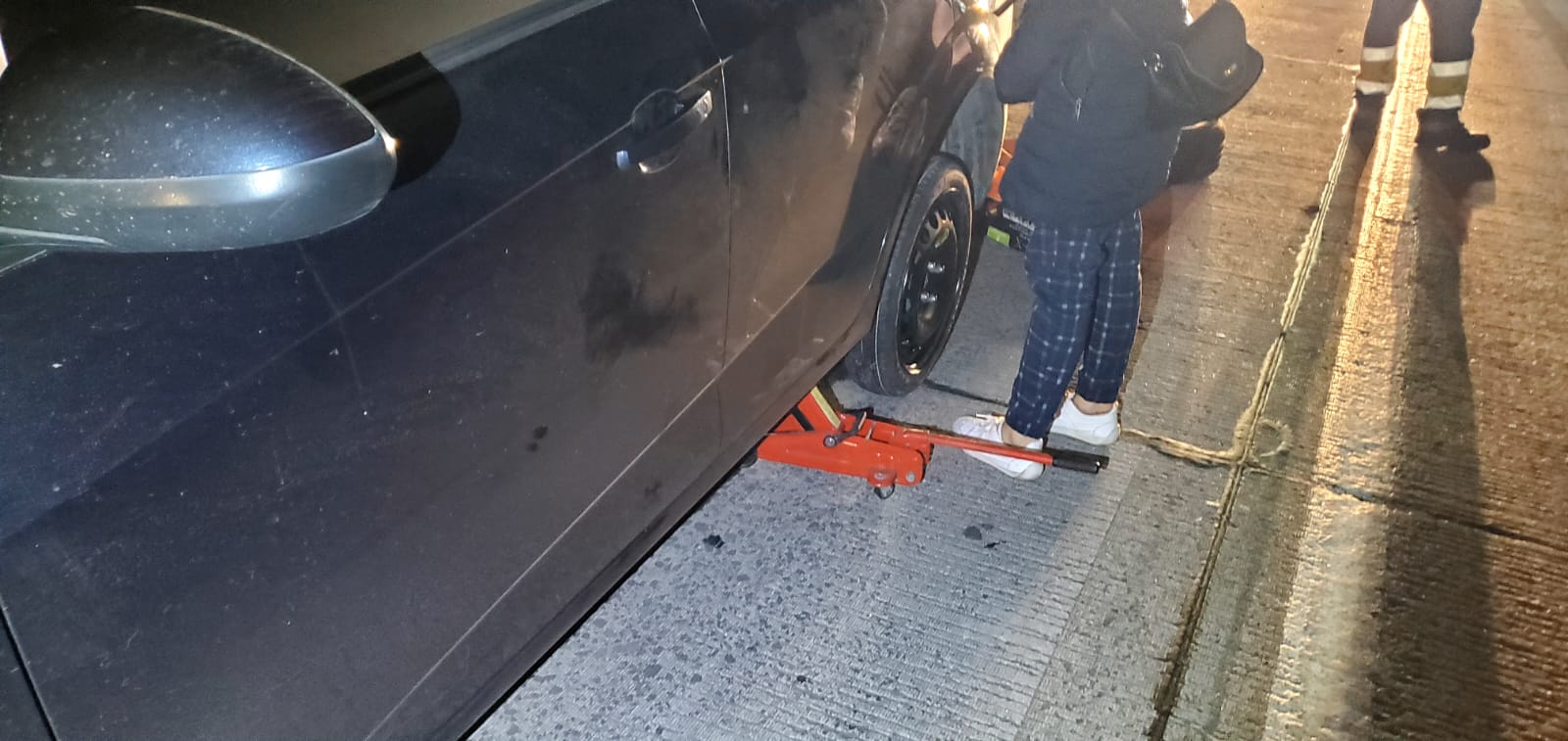 Sujetos armados fallan en su intento de atracar a familias , en Arco Norte, en Tepetitla
