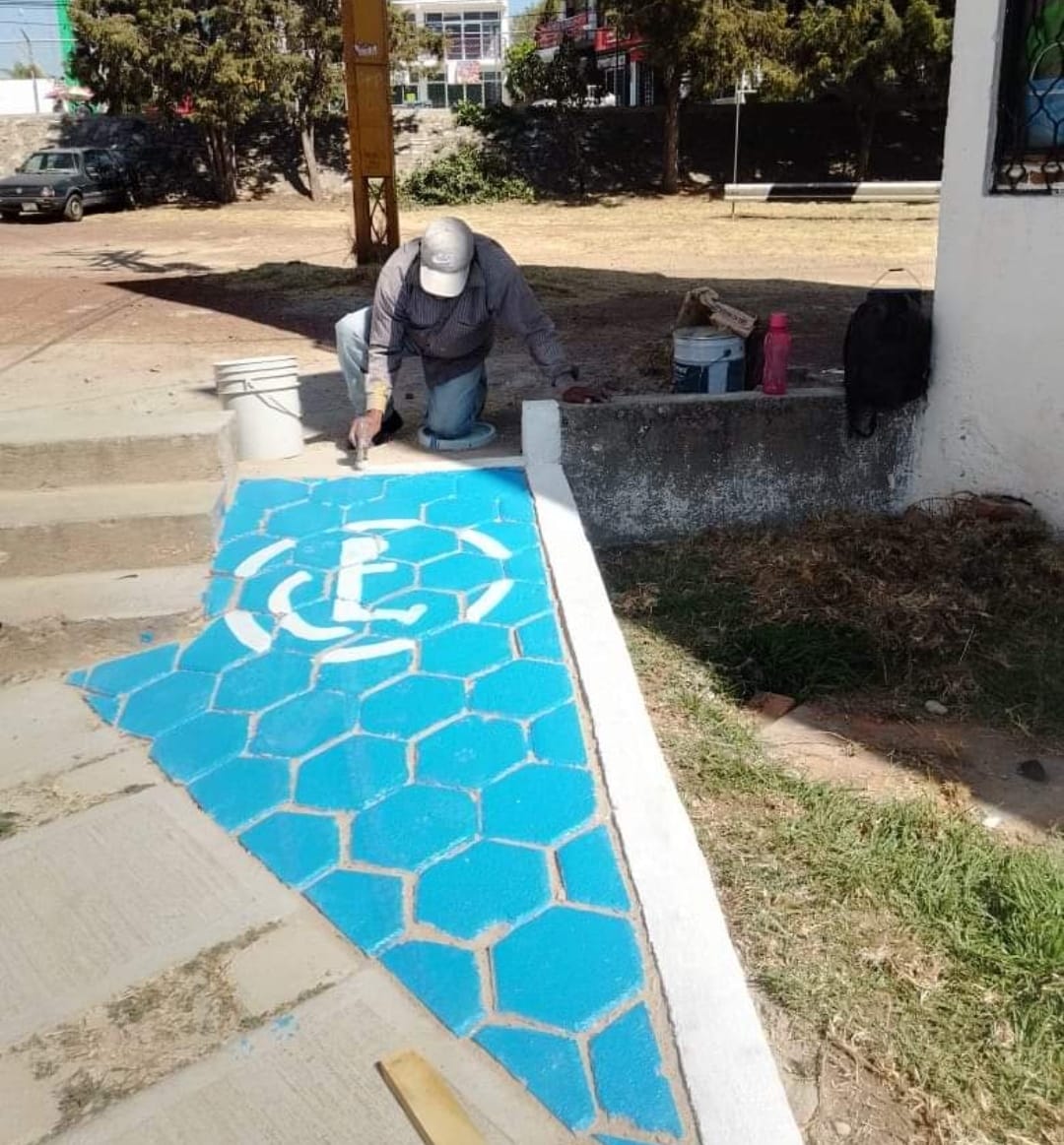 Rehabilitan y embellecen espacios públicos en San Pedro Cholula