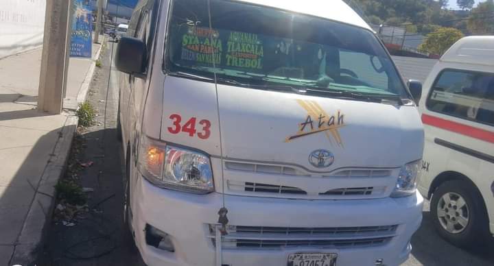 ¡Al corralón! SMyT impone multas contra Flecha Azul y ATAH