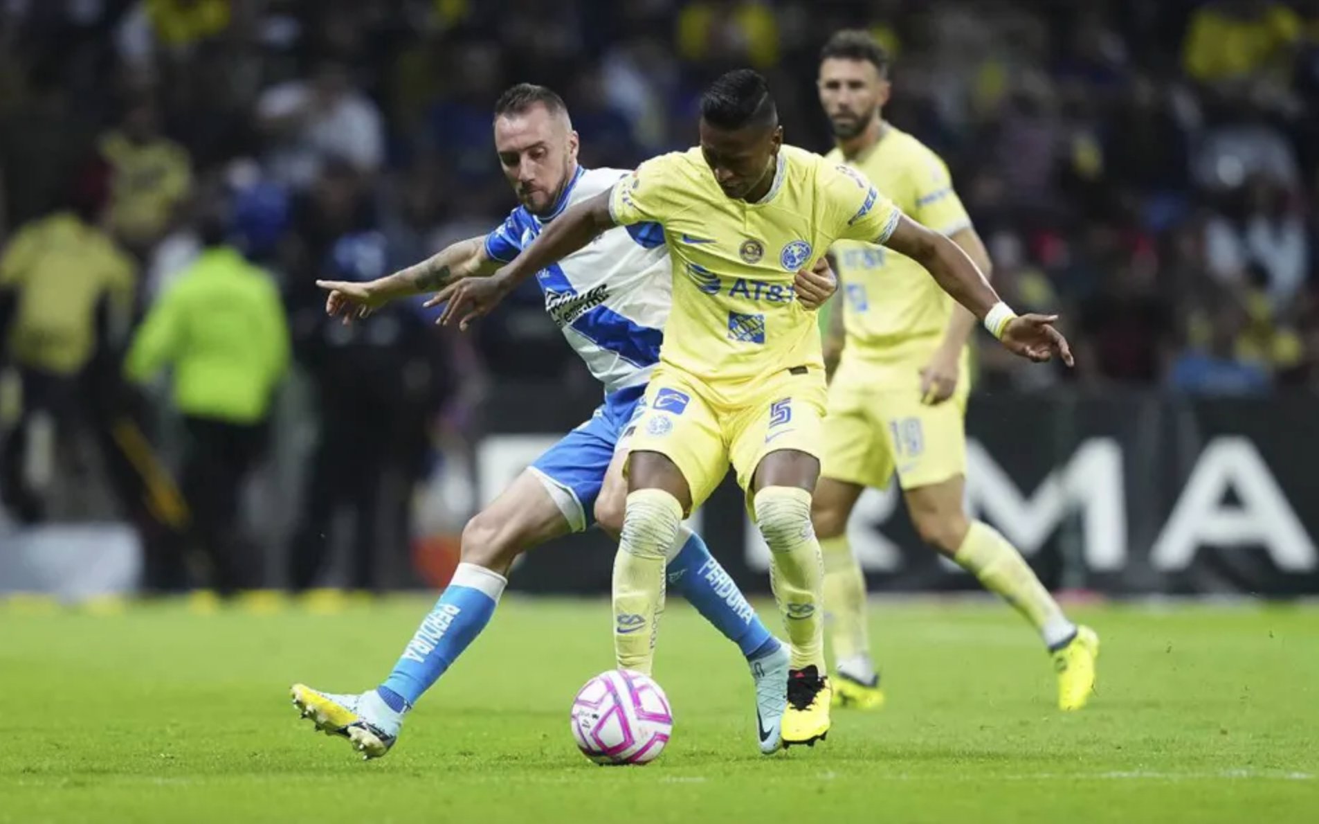 Puebla tiene casi doce años sin ganarle al América en el estadio Azteca