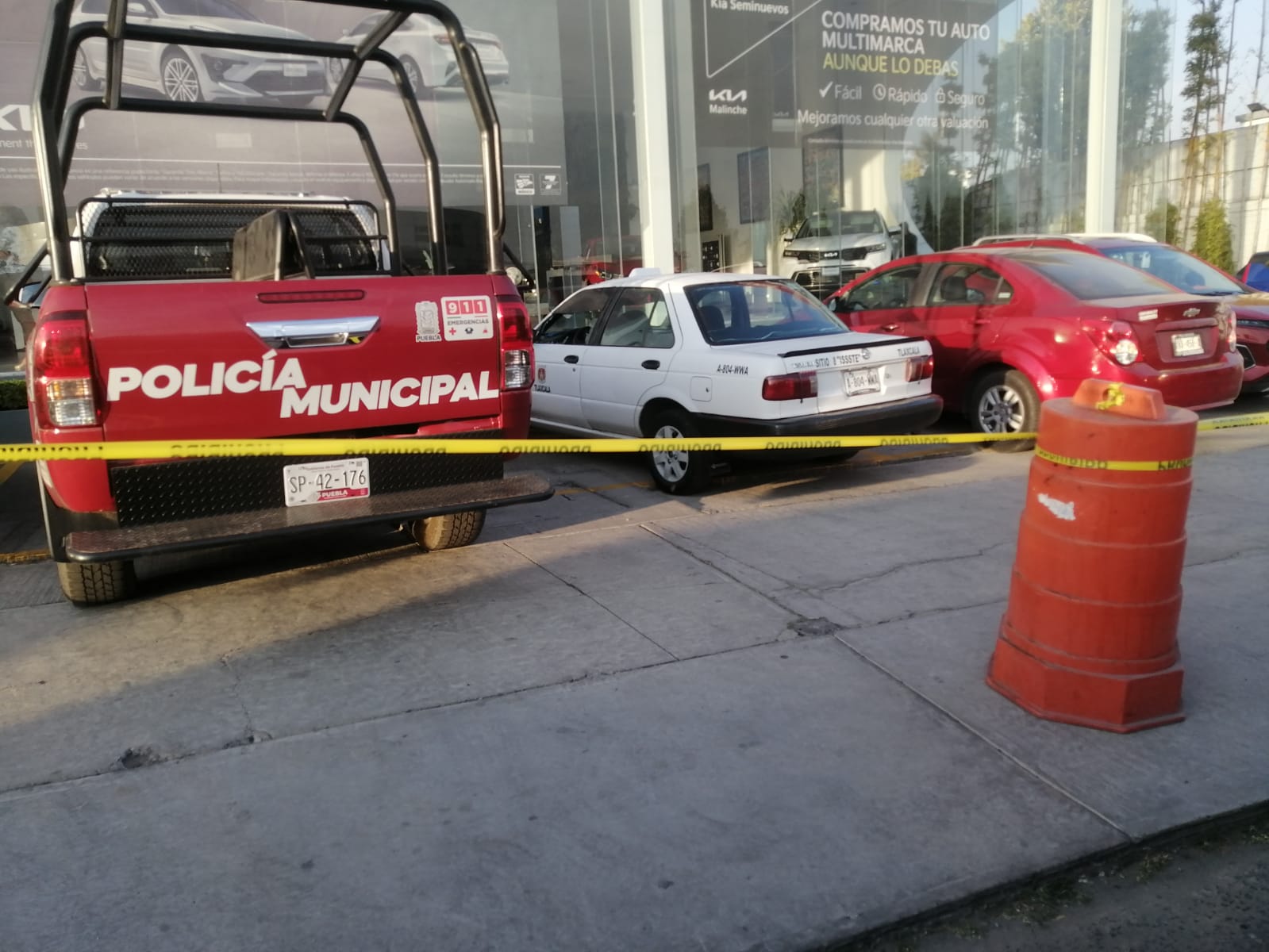 Balean a taxista en intento de asalto en Apizaco; logró huir y pedir auxilio en Yauhquemehcan