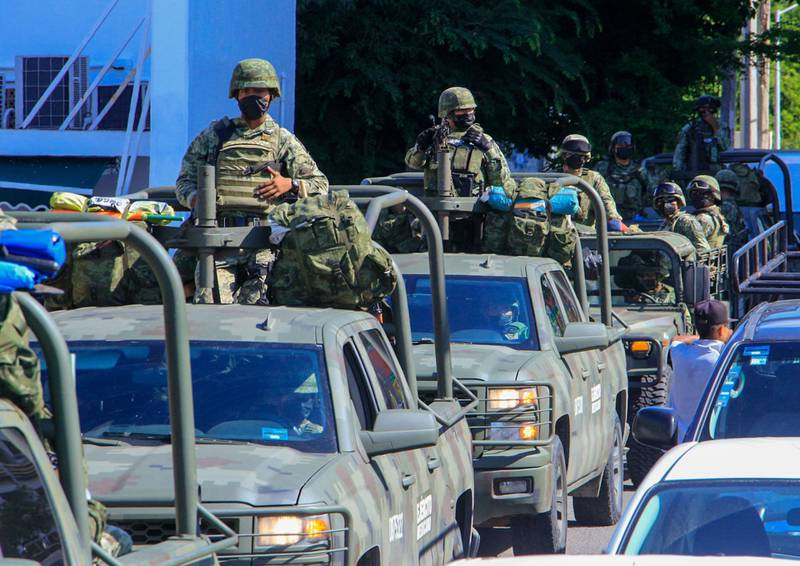 Alcanza muerte a jefes militares en lucha antinarco